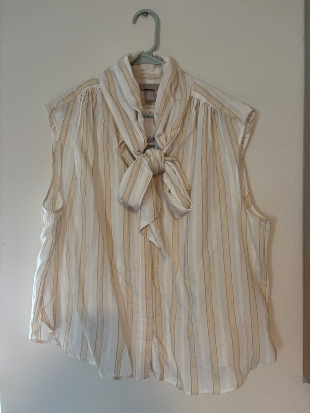 H&M Sleeveless Tie-Neck Striped Blouse in Cream and Tan